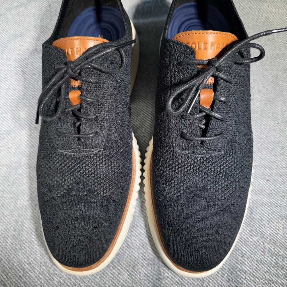 Cole Haan Men's Black and Tan Knit Oxfords